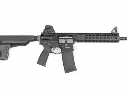 Mega Arms MKM AR-15 CQB - Gas Rifle - KWA Airsoft