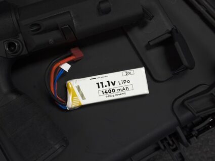 KWA 11.1V 1400mAh LiPo Battery