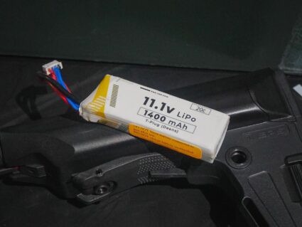 KWA 11.1V 1400mAh LiPo Battery