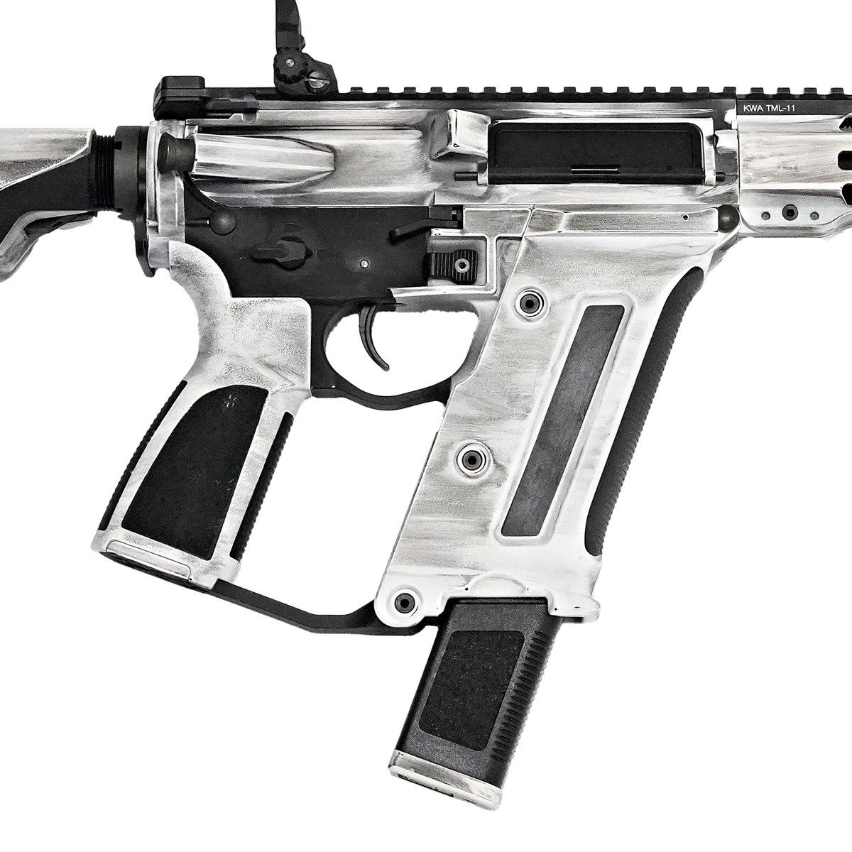TK.45 The Battle Worn limited edition Cerakote — Detail Grip TK.45 The Battle Worn limited edition Cerakote — Detail Grip